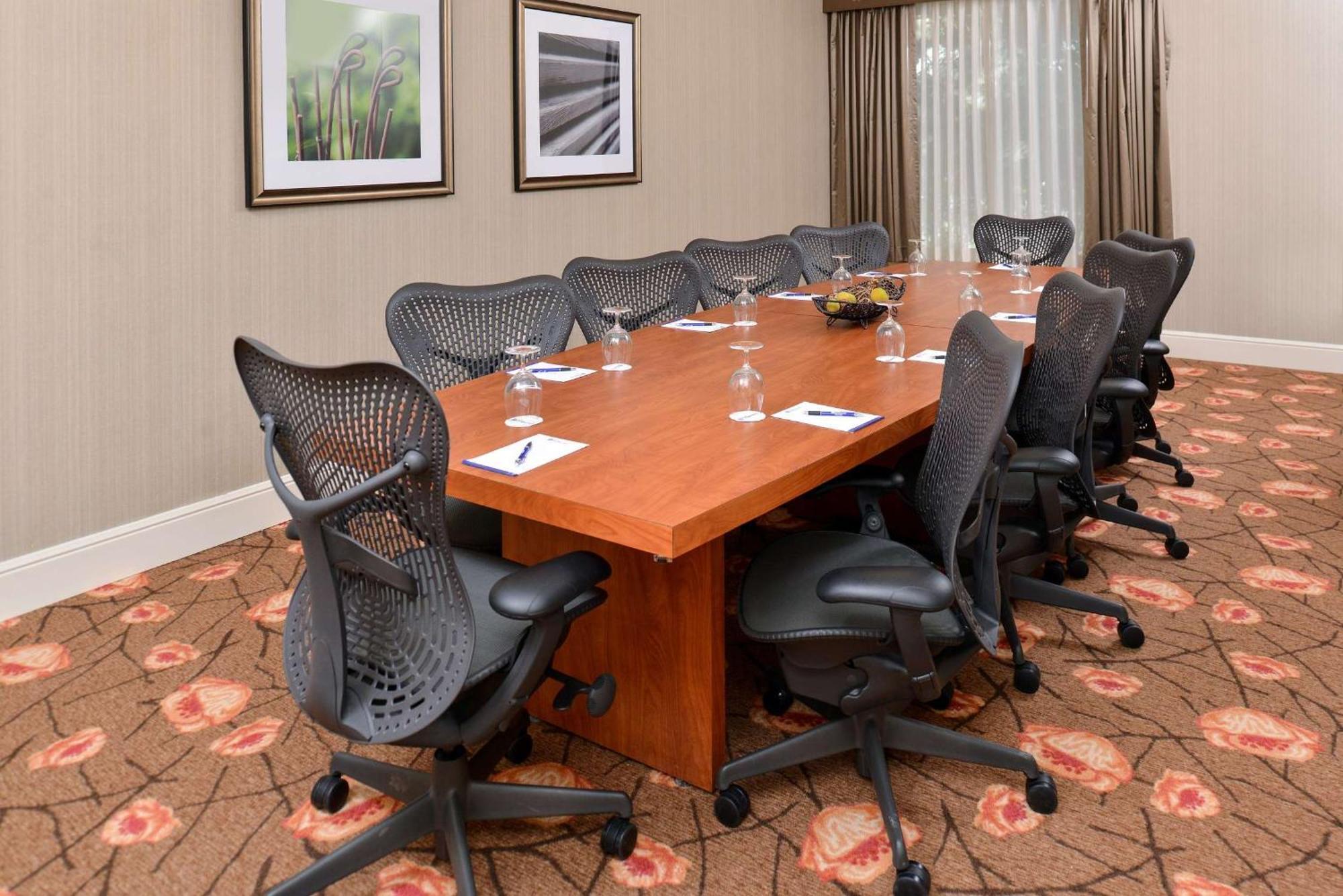 Hilton Garden Inn Addison Kültér fotó
