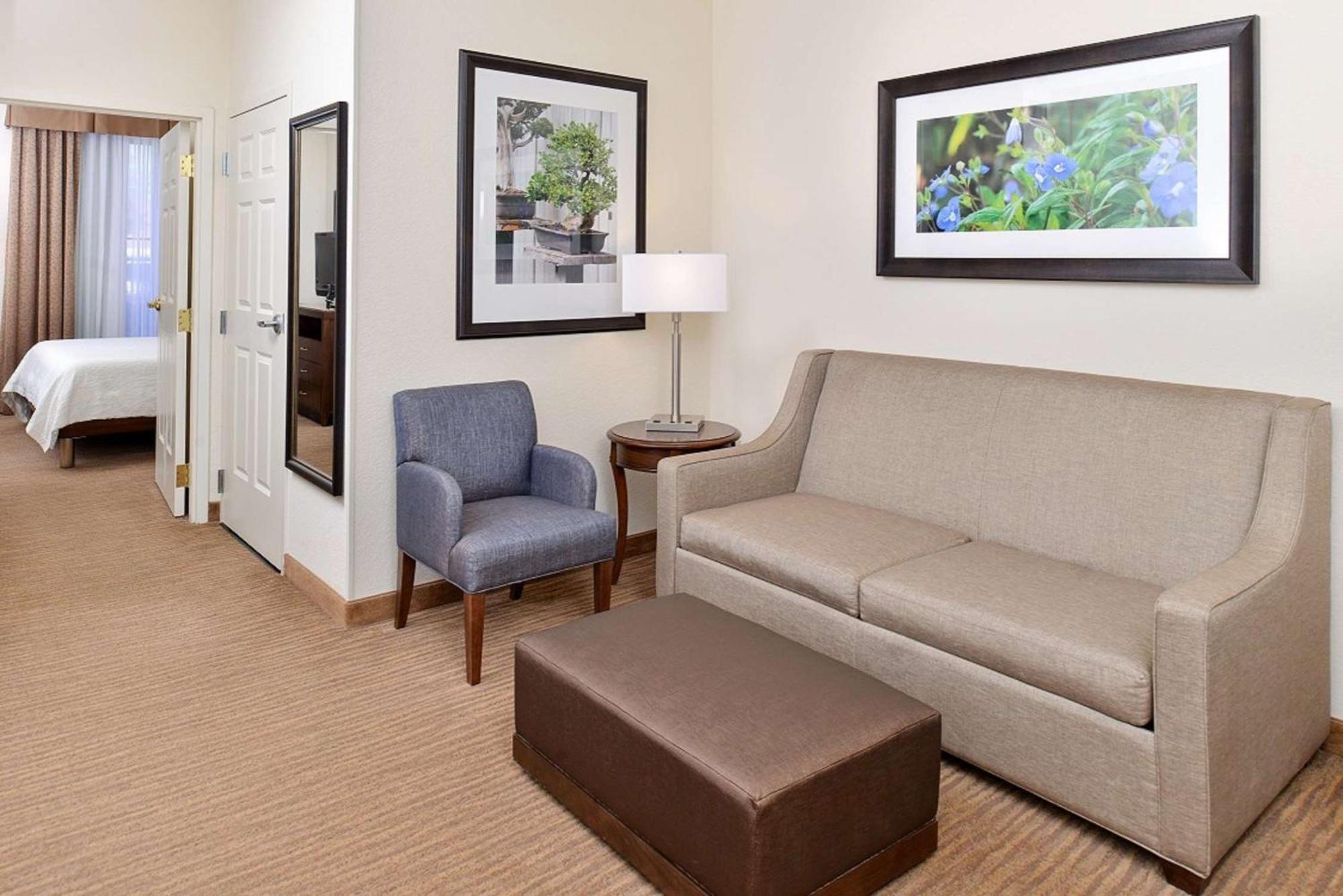 Hilton Garden Inn Addison Kültér fotó