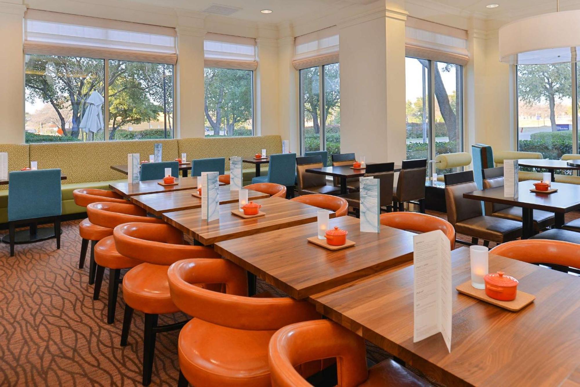 Hilton Garden Inn Addison Kültér fotó